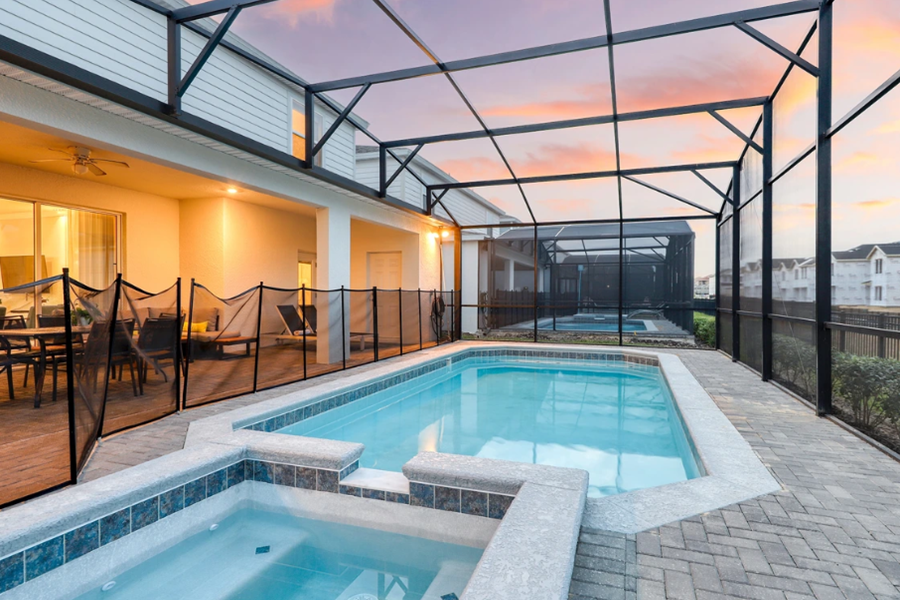 10 Bedroom Vacation Home - 14 Beds - Image 1