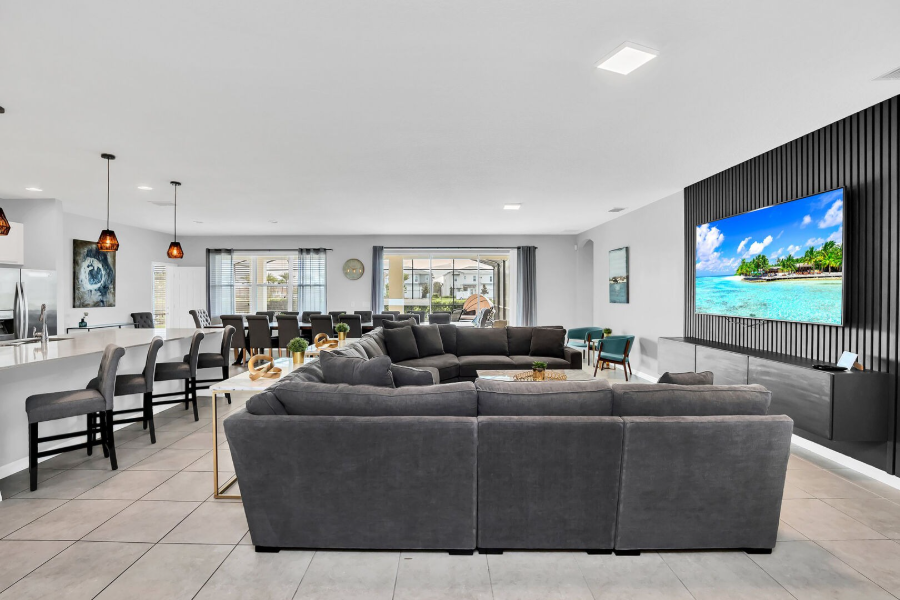 14 Bedroom Vacation Home - 19 Beds