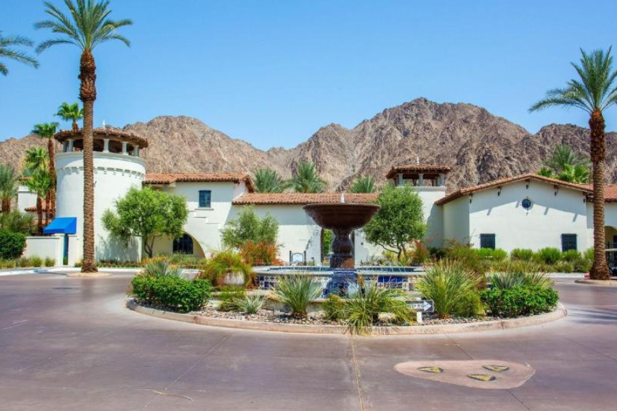 Setting the Standard | Luxury Villa Setting the Standard | Luxury Villa