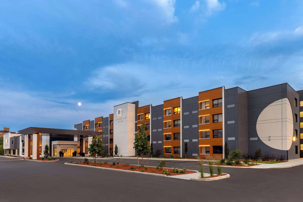 DoubleTree by Hilton Kingston DoubleTree by Hilton Kingston