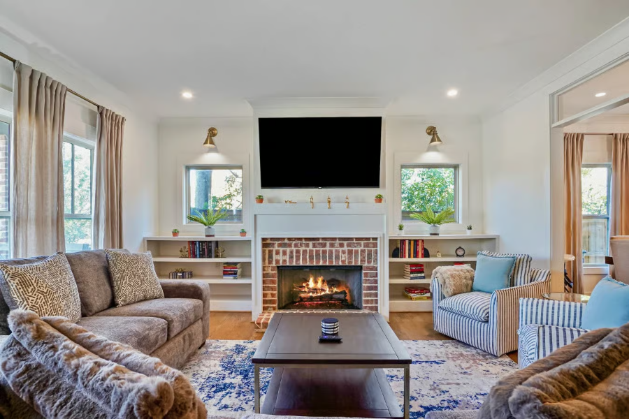 Birmingham - Private Home - 4 Bedrooms / 2 Bath - Avondale - 6 Beds