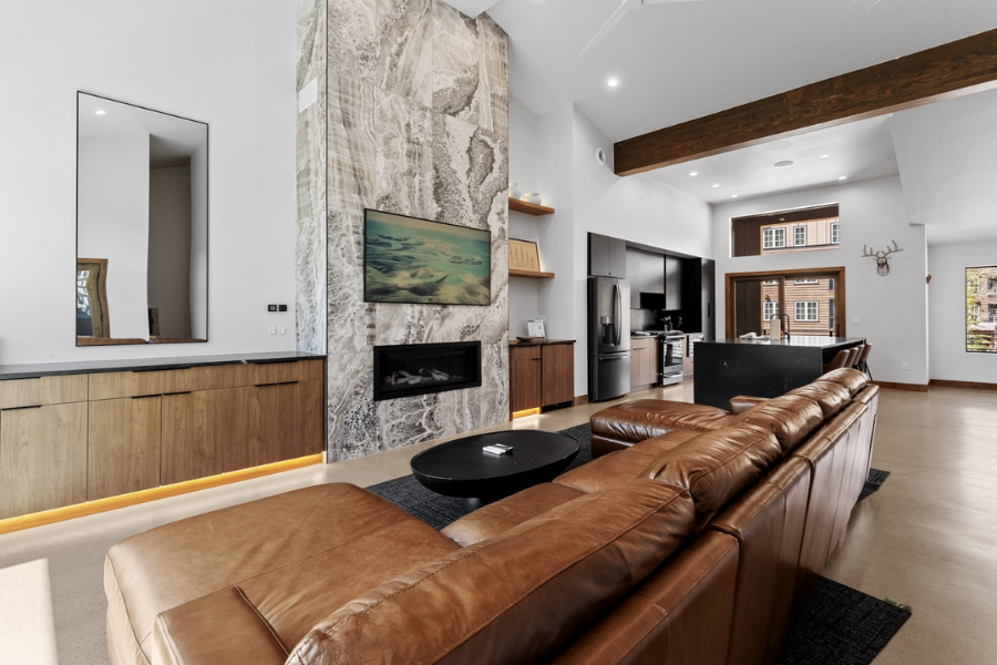 Rocky Mountains - Private Townhome - 4 Bedrooms / 4.5 Bath - Unit B - 5 Beds + Sofa Sleeper Rocky Mountains - Private Townhome - 4 Bedrooms / 4.5 Bath - Unit B - 5 Beds + Sofa Sleeper