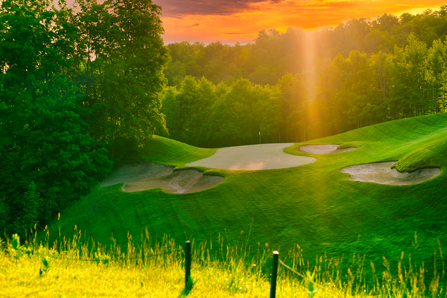 Jones Masterpiece Golf Course
