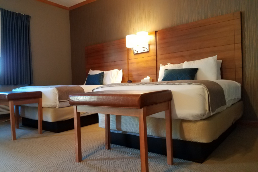 The Treetops Inn - Image 1