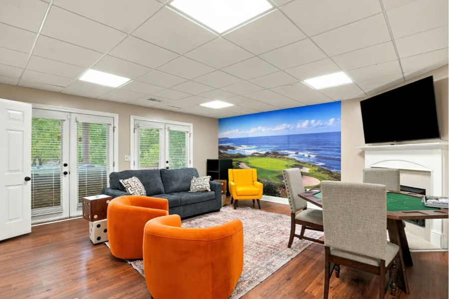 Birmingham - Private Vacation Home on Golf Course - 6 Bed / 6 Bath - Fairways Abound - 15 Separate Beds + 3 Sleeper Sofas - Image 3