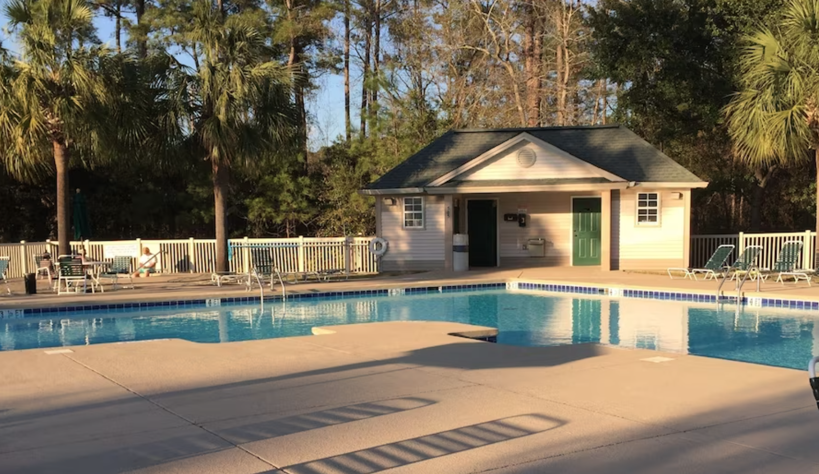 True Blue Golf Villa 478 Pinehurst Pool area at True Blue Golf Villa 478 Pinehurst, a deluxe 3-bedroom golf condo near the beach in Pawleys Island, with a pool and jacuzzi.